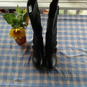 NWOT Black Martha by Reneeze Boots